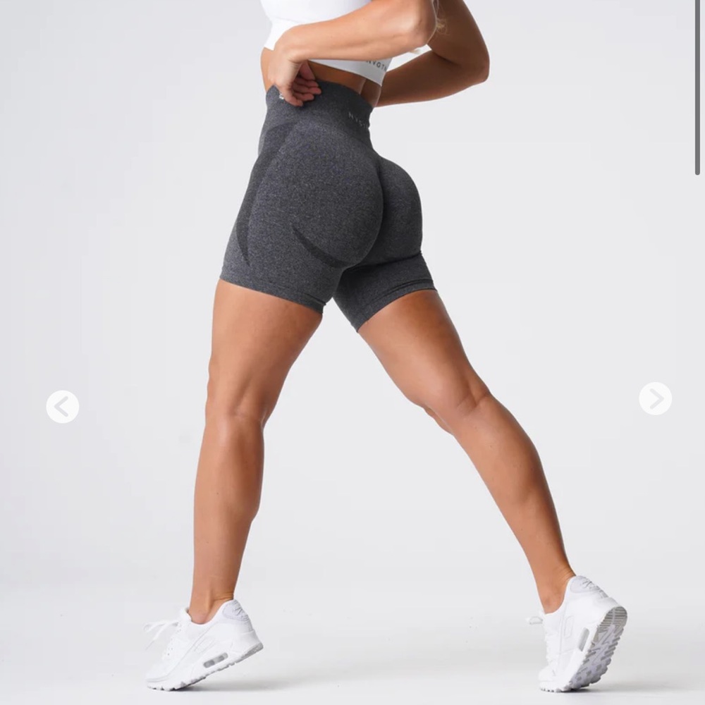 NVGTN shorts small